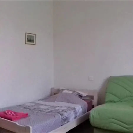 Apartment Spacieux Proche Centre Et Piscine *